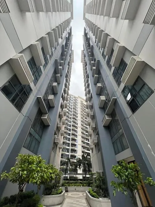 Cozy Studio Viceroy Residences Mckinley Hill Bgc Manila Philippines