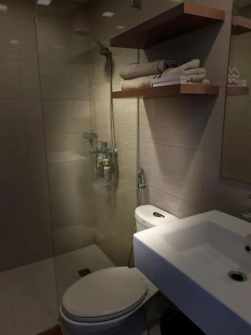 Cozy Studio Viceroy Residences Mckinley Hill Bgc Manila