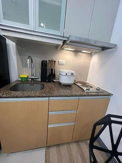 Cozy Studio Viceroy Residences Mckinley Hill Bgc 마닐라 0*,